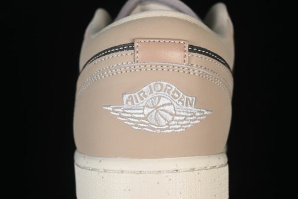 AJ 1 Low SE ‘Enigma Stone’ IB7011-001
