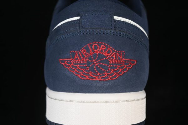 AJ 1 Low SE ‘Obsidian Suede’ IO7448-400 AJ 1 Low SE ‘Obsidian Suede’ IO7448-400