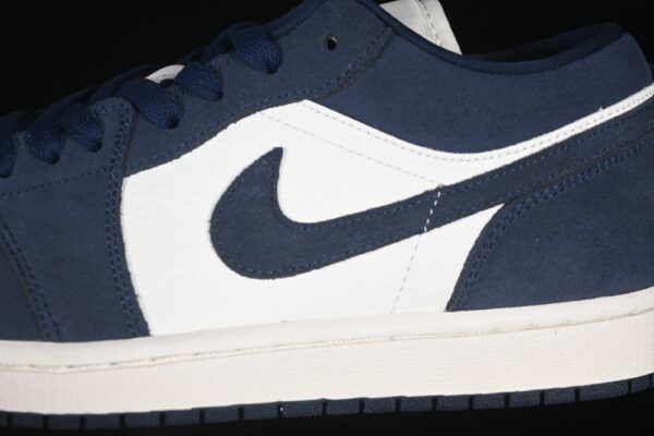 AJ 1 Low SE ‘Obsidian Suede’ IO7448-400 AJ 1 Low SE ‘Obsidian Suede’ IO7448-400