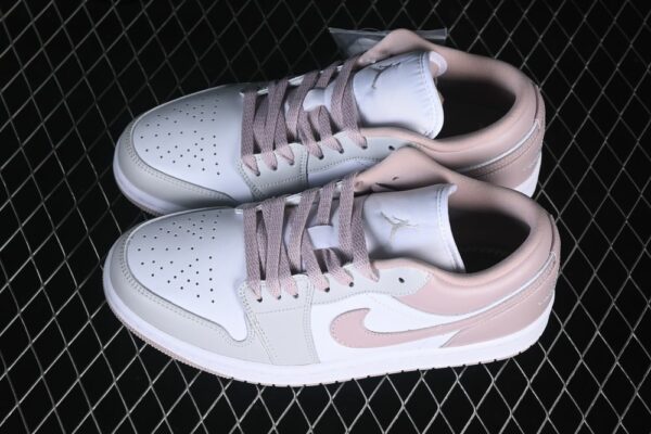 AJ 1 Low ‘Particle Rose’ DC0774-606