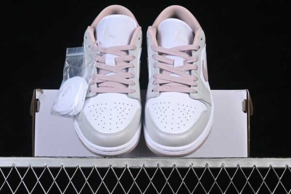 AJ 1 Low ‘Particle Rose’ DC0774-606