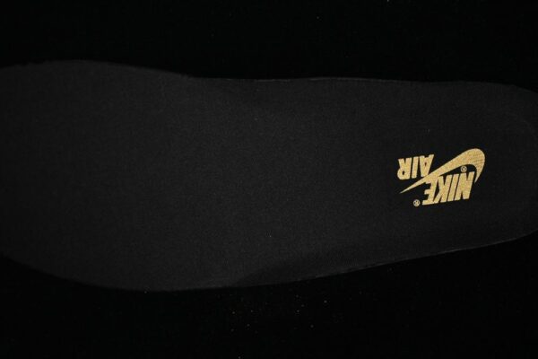 AJ 1 Low OG ‘Xuan Wu’ IO3147-001 AJ 1 Low OG ‘Xuan Wu’ IO3147-001