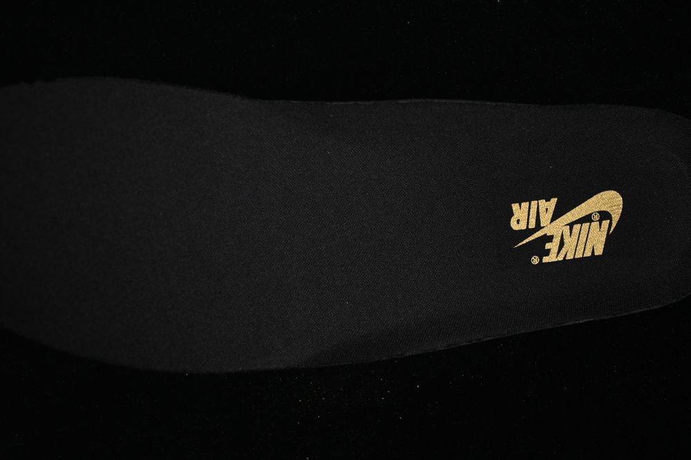 AJ 1 Low OG ‘Xuan Wu’ IO3147-001 AJ 1 Low OG ‘Xuan Wu’ IO3147-001