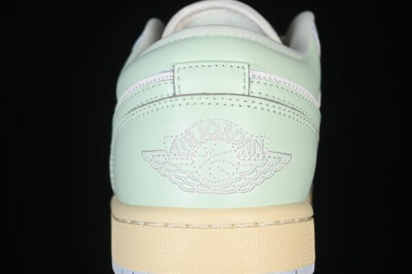 AJ 1 Low ‘Sail Jade Aura’ DC0774-108