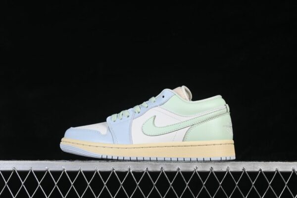 AJ 1 Low ‘Sail Jade Aura’ DC0774-108