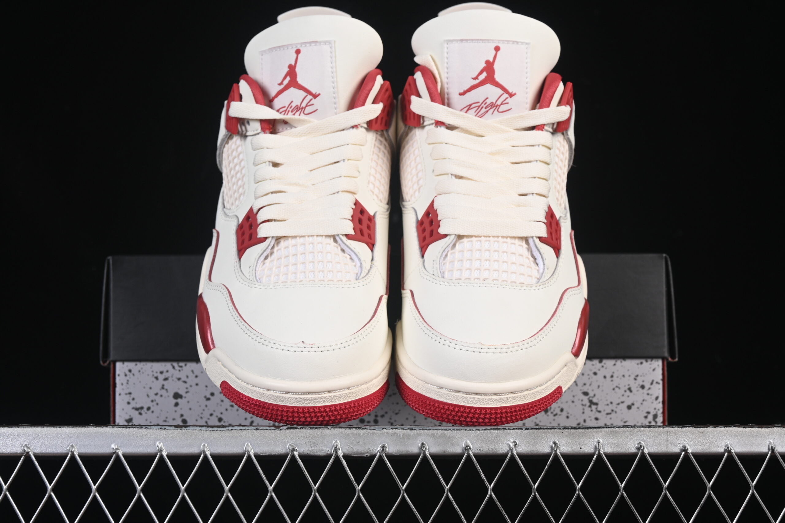 AJ 4 Retro ‘Valentine’s Day’ HV0823-108 AJ 4 Retro ‘Valentine’s Day’ HV0823-108