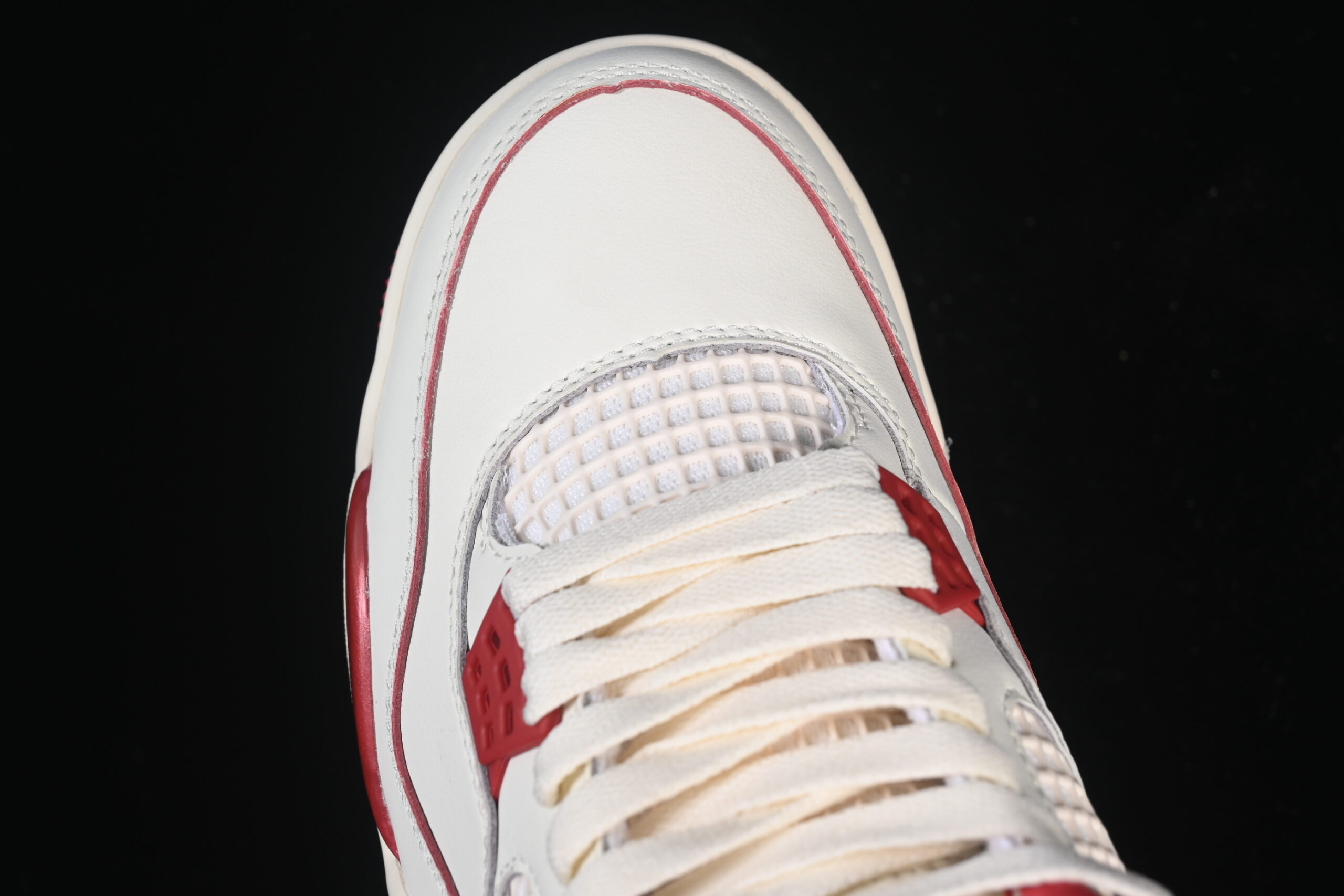 AJ 4 Retro ‘Valentine’s Day’ HV0823-108 AJ 4 Retro ‘Valentine’s Day’ HV0823-108