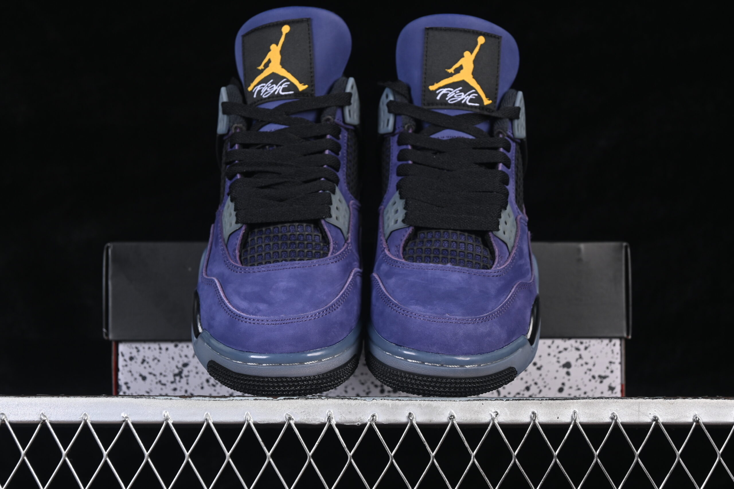 AJ 4 Retro ‘Lakers’ FV5029-500 AJ 4 Retro ‘Lakers’ FV5029-500