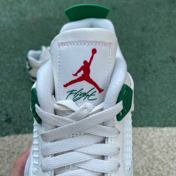 AJ 4 Nike SB ‘Pine Green’ FV2606-001