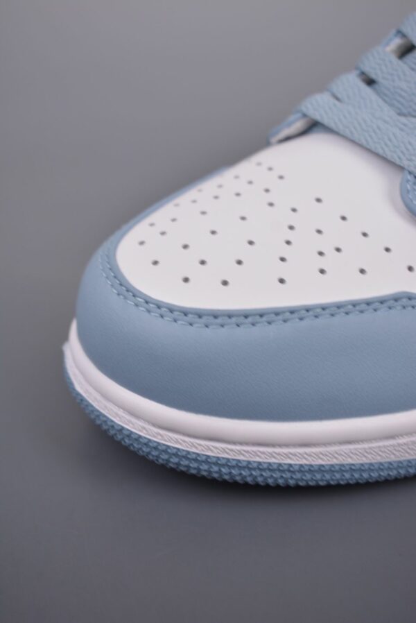 AJ 1 Low ‘Blue Whisper’ DC0774-164