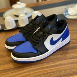 AJ 1 Low ‘Royal Toe’ 553558-140