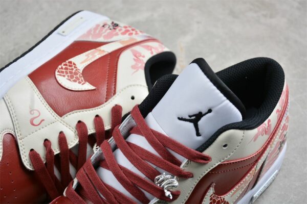 AJ 1 Low ‘Year Of Snake Steampuppet’ 553558-132