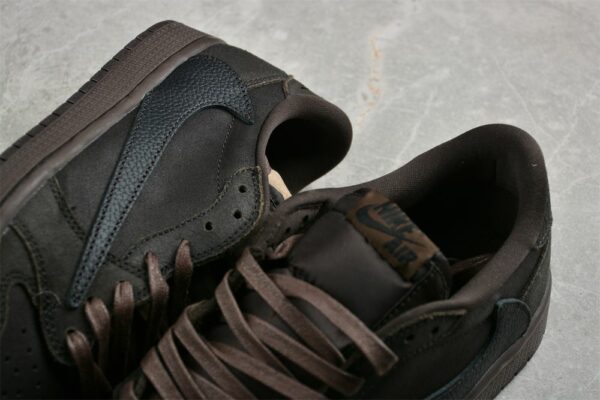 AJ 1 Low Travis Scott ‘Velvet Brown’ DM7866-202