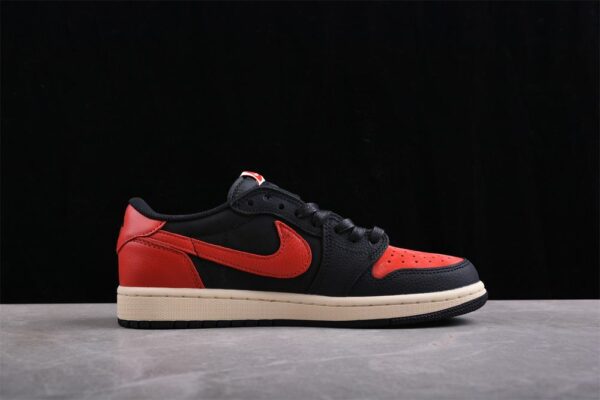 AJ 1 Low Travis Scott ‘Bred’ DM7866-061