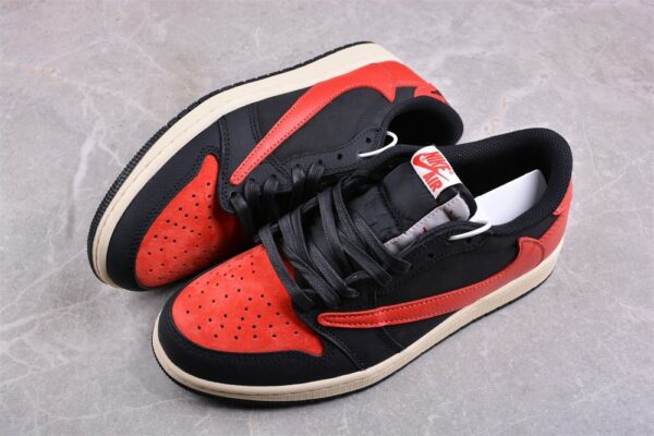 AJ 1 Low Travis Scott ‘Bred’ DM7866-061