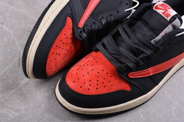 AJ 1 Low Travis Scott ‘Bred’ DM7866-061