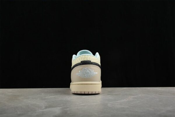 AJ 1 Low SE ‘Sanddrift’ HQ3440-101