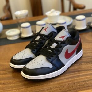 AJ 1 Low ‘Wolf Grey Gym Red’ DC0774-062