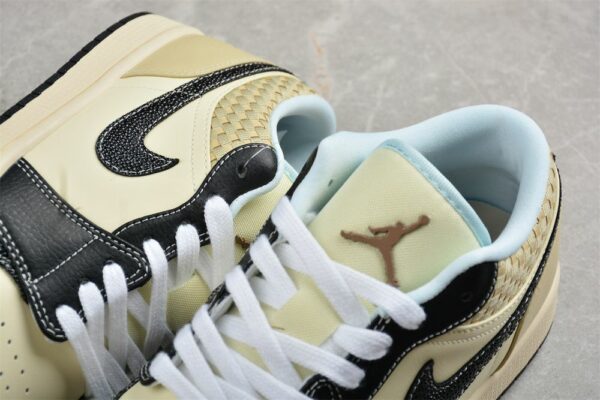 AJ 1 Low SE ‘Coconut Milk Black’ HQ3437-101