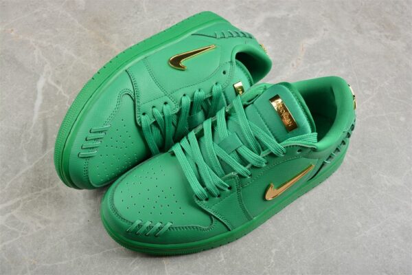AJ 1 Low Method of Make ‘Lucky Green’ FN5032-300