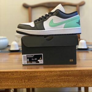AJ 1 Low ‘Green Glow’ 553558-131 5 32c15388 result