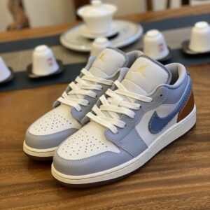 AJ 1 Low GS ‘Denim Swoosh’ FZ5046-041
