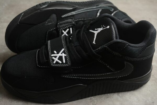 AJ 1 Jumpman Jack SP Travis Scott ‘Black’ DR9317-001
