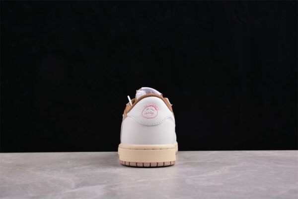 AJ 1 Low Travis Scott ‘Reverse Mocha’ DM7866-106