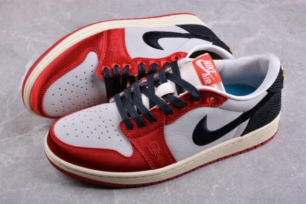 AJ 1 Low Trophy Room ‘Away’ FN0432-100