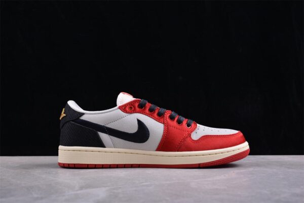 AJ 1 Low Trophy Room ‘Away’ FN0432-100