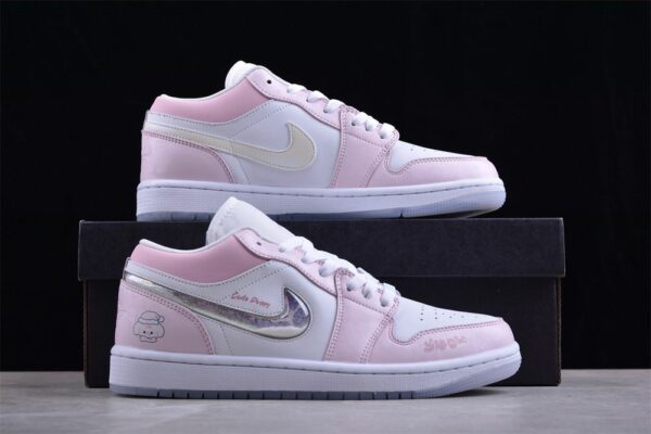 AJ 1 Low ‘Pink Glitter Swoosh’ FQ9112-100 AJ 1 Low ‘Pink Glitter Swoosh’ FQ9112-100