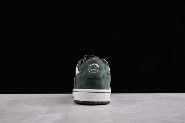AJ 1 Low Travis Scott DM7866-820 AJ 1 Low Travis Scott DM7866-820