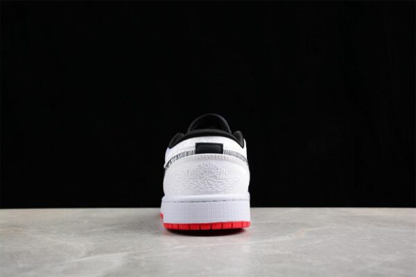 AJ 1 Low x CLOT ‘Fearless’ CU2804-100 AJ 1 Low x CLOT ‘Fearless’ CU2804-100