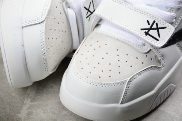 AJ 1 Jumpman Jack TR Travis Scott ‘White’ FZ8117-002 AJ 1 Jumpman Jack TR Travis Scott ‘White’ FZ8117-002