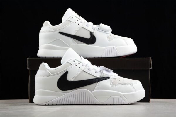 AJ 1 Jumpman Jack TR Travis Scott ‘White’ FZ8117-002 AJ 1 Jumpman Jack TR Travis Scott ‘White’ FZ8117-002
