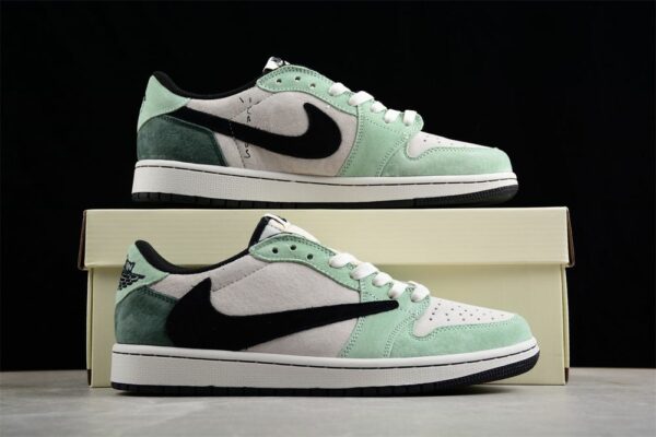 AJ 1 Low Travis Scott ‘Grayish Green’ DM7866-813