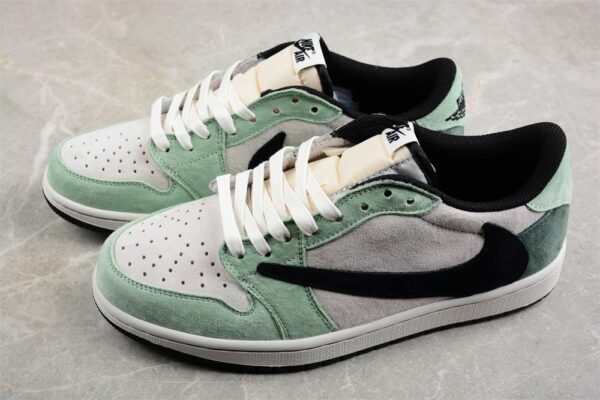 AJ 1 Low Travis Scott ‘Grayish Green’ DM7866-813