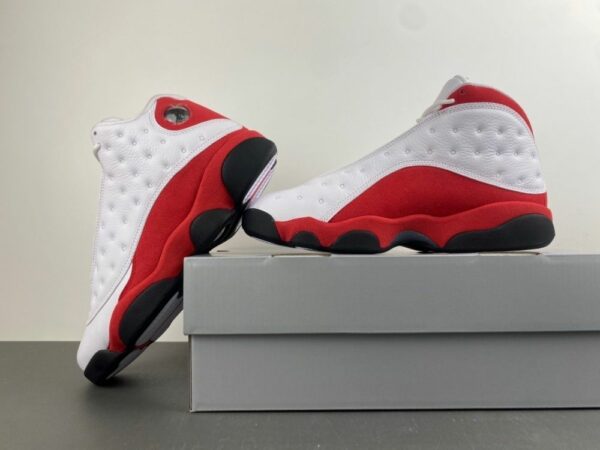 AJ 13 Retro ‘Chicago’ 414571-102 AJ 13 Retro ‘Chicago’ 414571-102