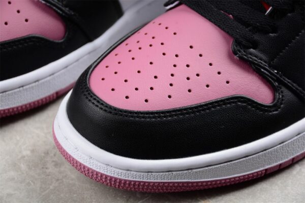 AJ 1 Low ‘Sky J Mauve’ FB9908-102 AJ 1 Low ‘Sky J Mauve’ FB9908-102