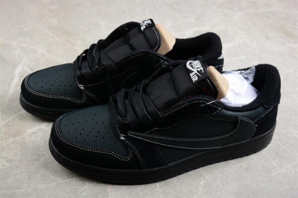 AJ 1 Low Travis Scott ‘Black Phantom’ DM7866-001 AJ 1 Low Travis Scott ‘Black Phantom’ DM7866-001