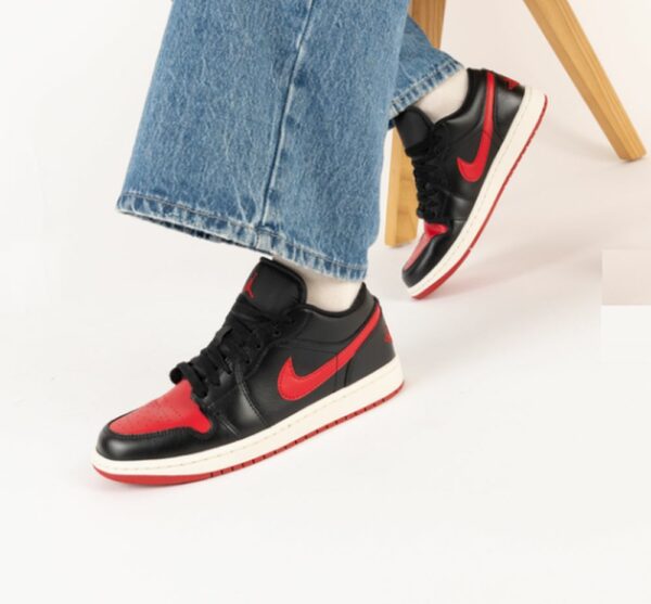 AJ 1 Low ‘Bred Sail’ DC0774-061 AJ 1 Low ‘Bred Sail’ DC0774-061