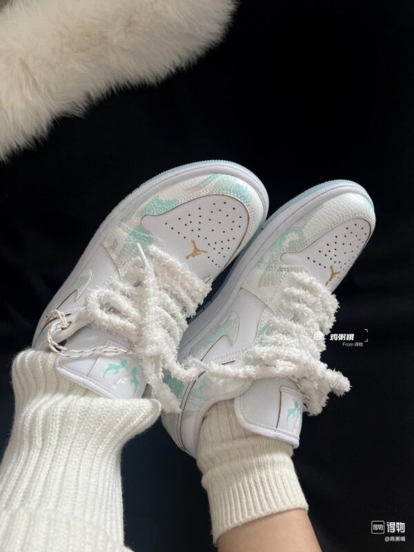 AJ 1 Low Customized FN8901-164