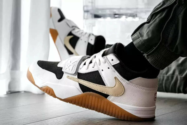 AJ 1 Jumpman Jack TR Travis Scott ‘Sail’ FZ8117-100