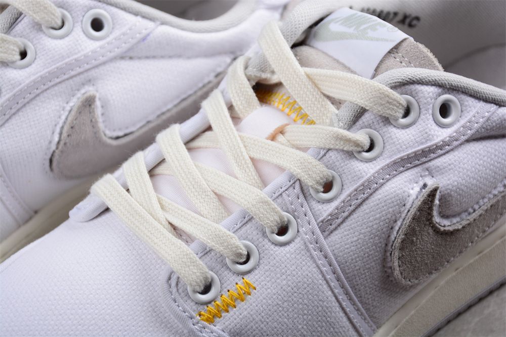 AJKO 1 Low x Union LA ‘White’ DO8912-101 AJKO 1 Low x Union LA ‘White’ DO8912-101