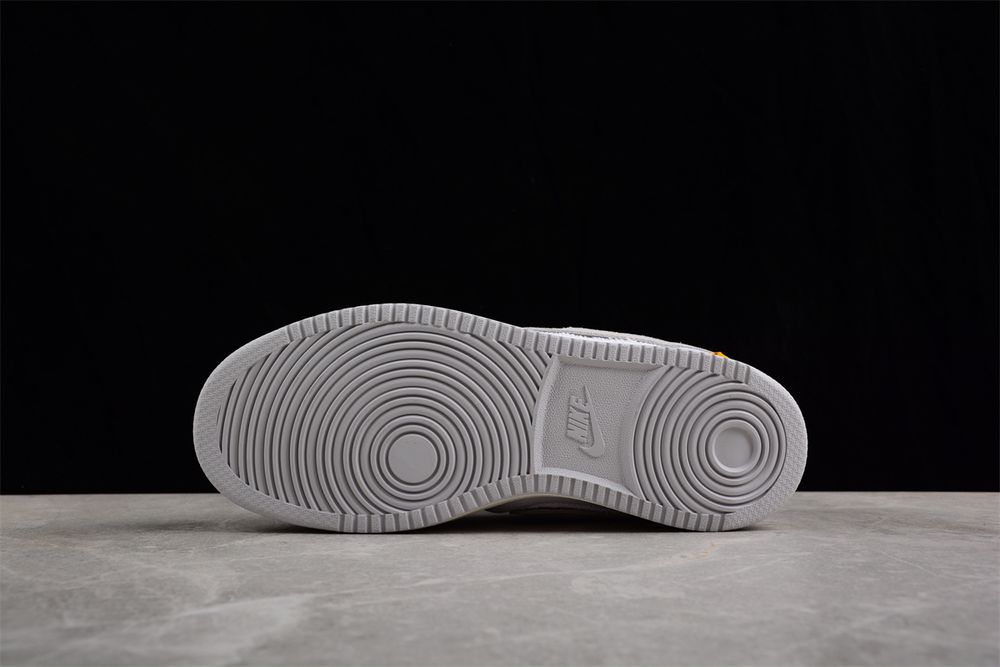 AJKO 1 Low x Union LA ‘White’ DO8912-101 AJKO 1 Low x Union LA ‘White’ DO8912-101