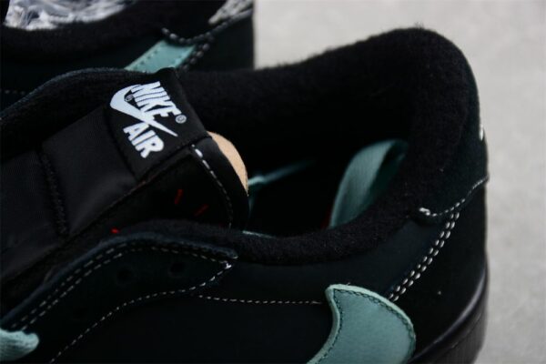 AJ 1 Low Travis Scott ‘Tiffany’ DM7866-401