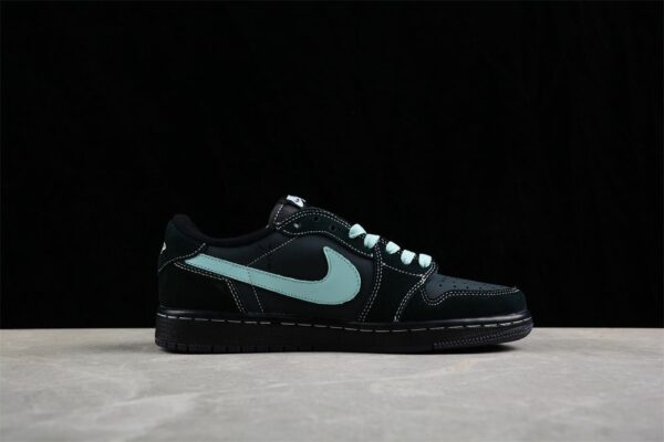AJ 1 Low Travis Scott ‘Tiffany’ DM7866-401