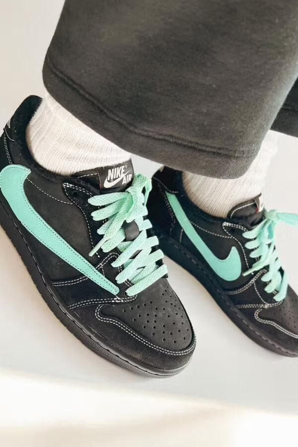 AJ 1 Low Travis Scott ‘Tiffany’ DM7866-401