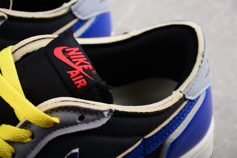 AJ 1 Low ‘Dark Smoke Grey’ DV0982-006 AJ 1 Low ‘Dark Smoke Grey’ DV0982-006