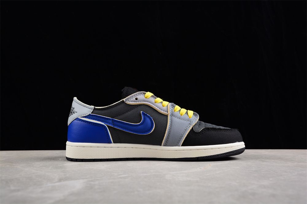 AJ 1 Low ‘Dark Smoke Grey’ DV0982-006 AJ 1 Low ‘Dark Smoke Grey’ DV0982-006